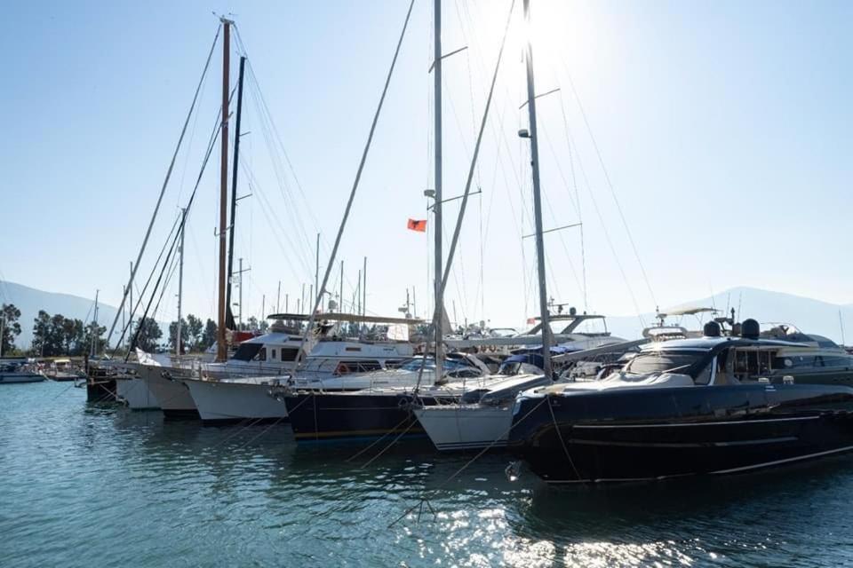 Marina Orikum Apartahotel