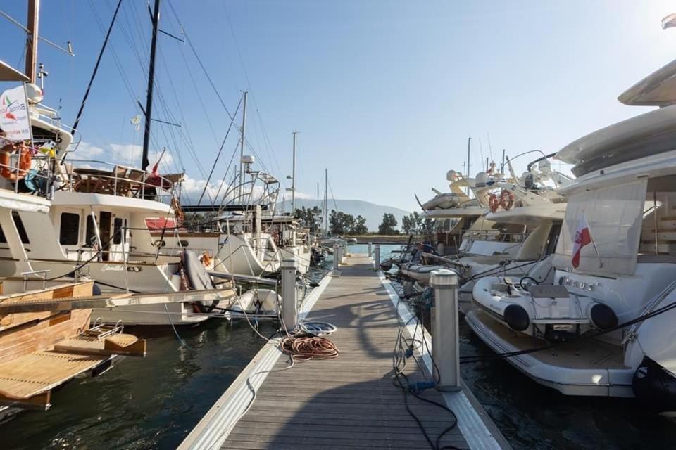 Marina Orikum * Vlorë