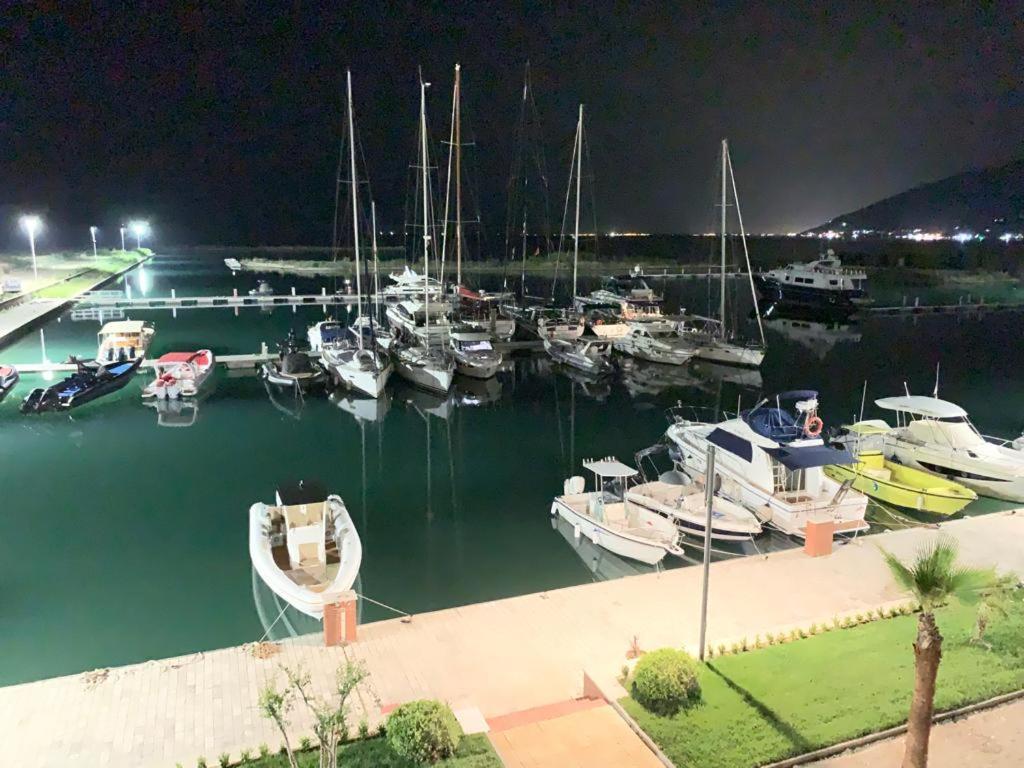 Marina Orikum Apartahotel *